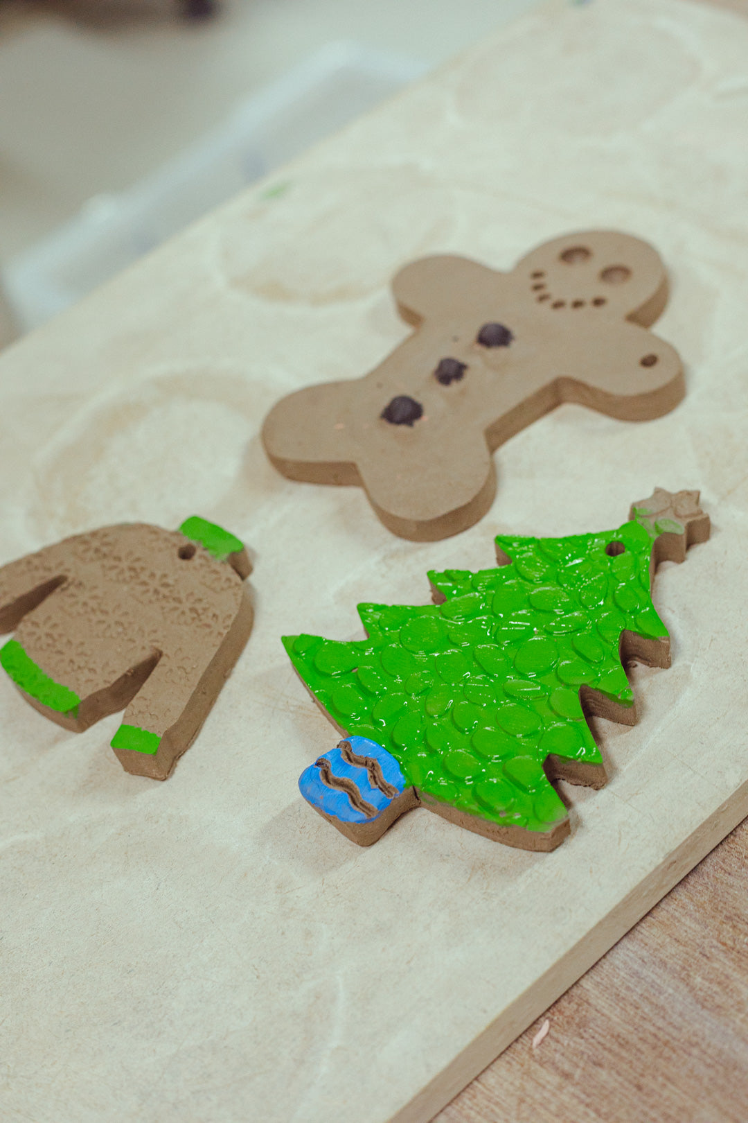 Level 0 | Hand-Building Christmas Ornament